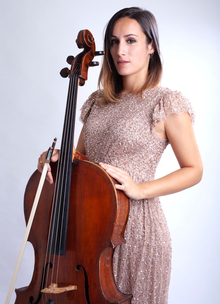 Corentin - Meudon,Hauts-de-Seine : Violoncelliste avec 15 ans de pratique,  titulaire d'un DEM de F.M. et de violoncelle du CRR de Saint Maur donne  cours de F.M.